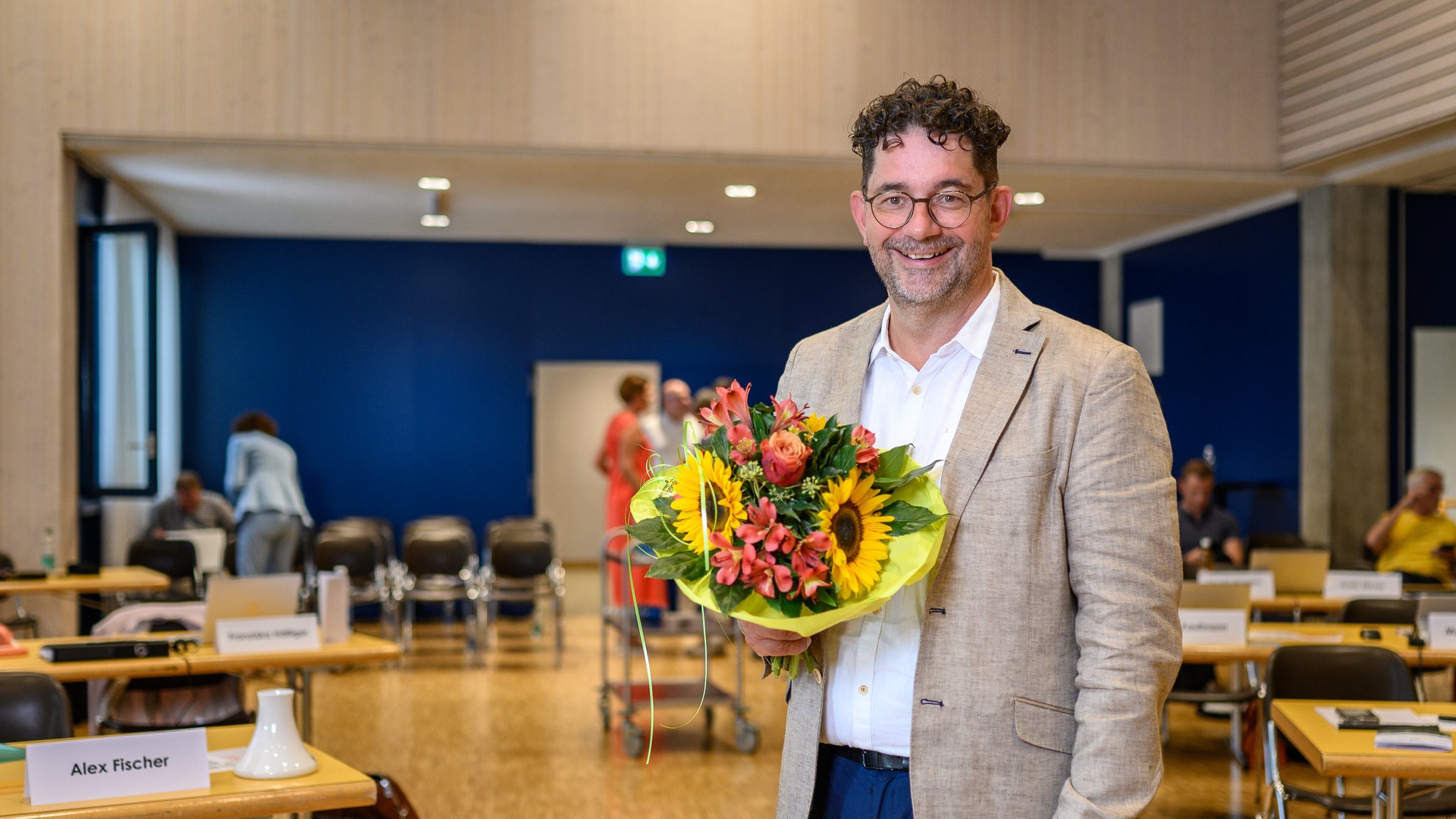 Eine grosse Ehre: Alex Fischer (Die Mitte) wurde als erster Einwohnerratspräsident gewählt.